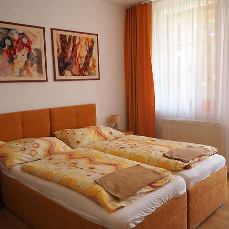 Hotel Privat Alenka Liptovský Mikuláš Exterior foto