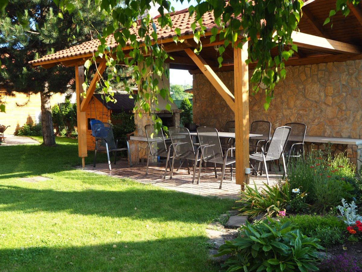 Hotel Privat Alenka Liptovský Mikuláš Exterior foto